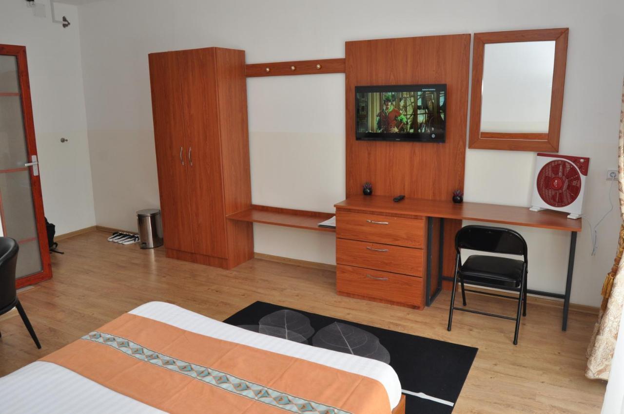 Hotel Sky Blue Mada Alasora 외부 사진