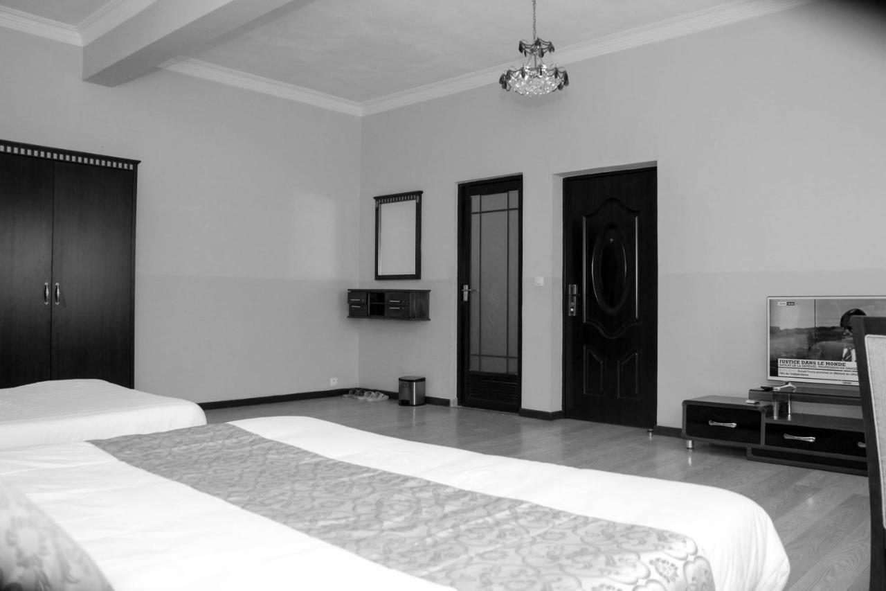 Hotel Sky Blue Mada Alasora 외부 사진